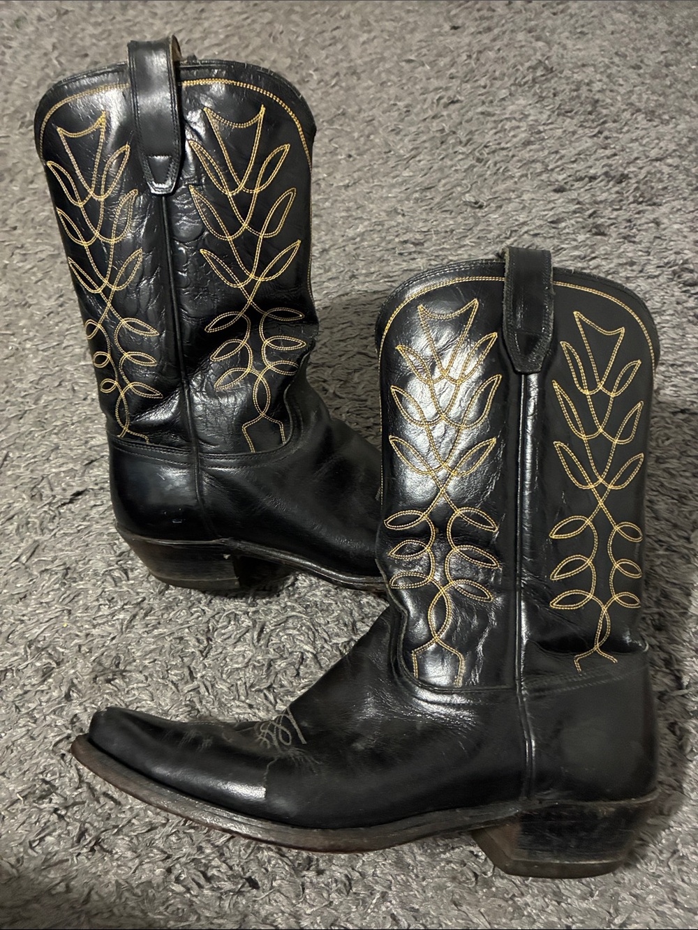 Vintage acme black cowboy boots